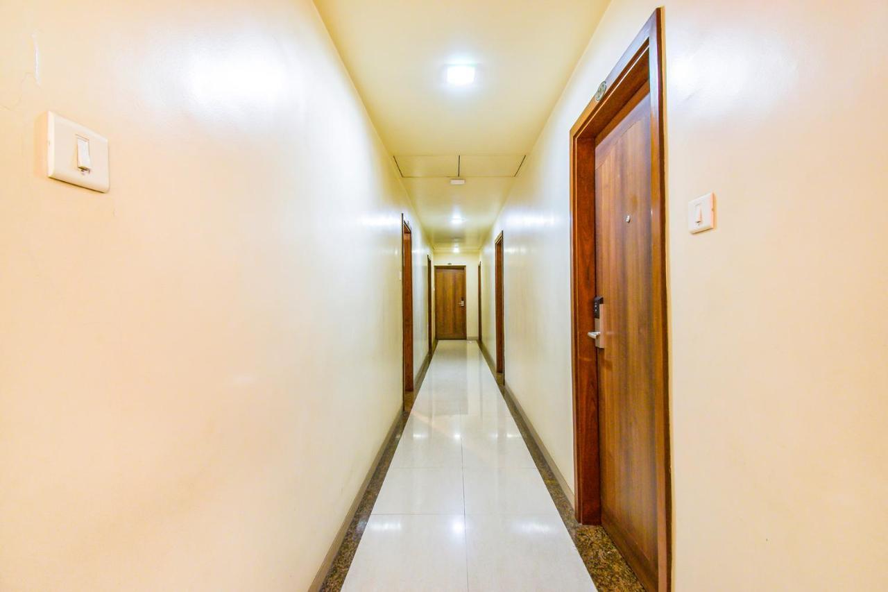 Hotel Ashiyana Pune Esterno foto
